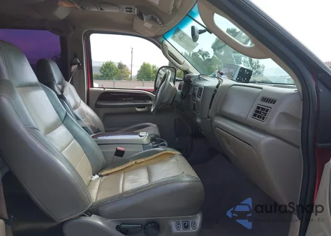 2003 Ford Excursion Eddie Bauer из США, поврежденный, VIN 1FMNU44S23EA92261